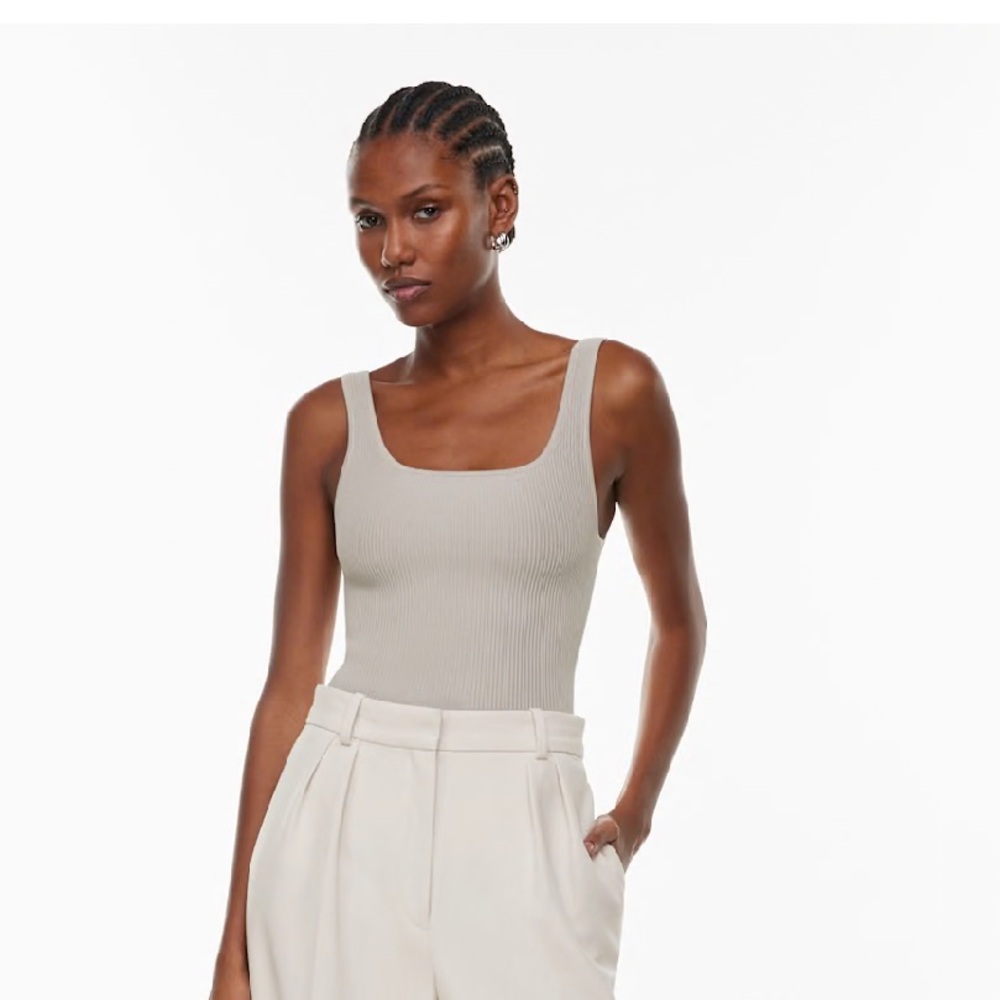 Babaton Sculpt Knit Squareneck Tank